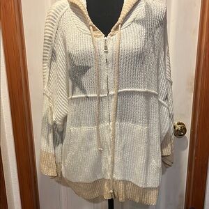 POL Star Cream and Tan Chunky Knit Cardigan with full Zipper